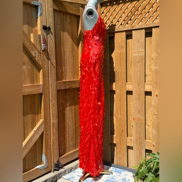 🆕 MISHA COLLECTION 🧿 NWOT Red Sapphire Sequins Maxi Dress, Sz M US 6 - Picture 9 of 14